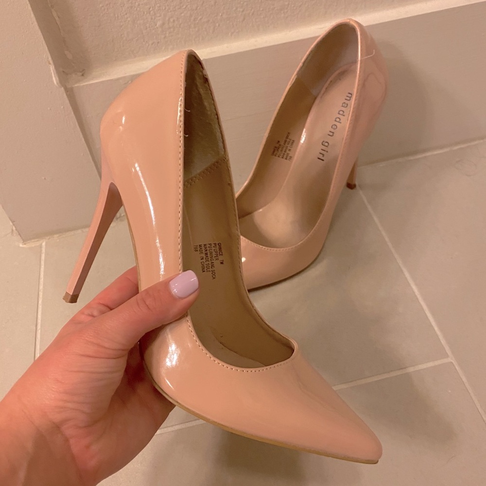 Beige Pumps